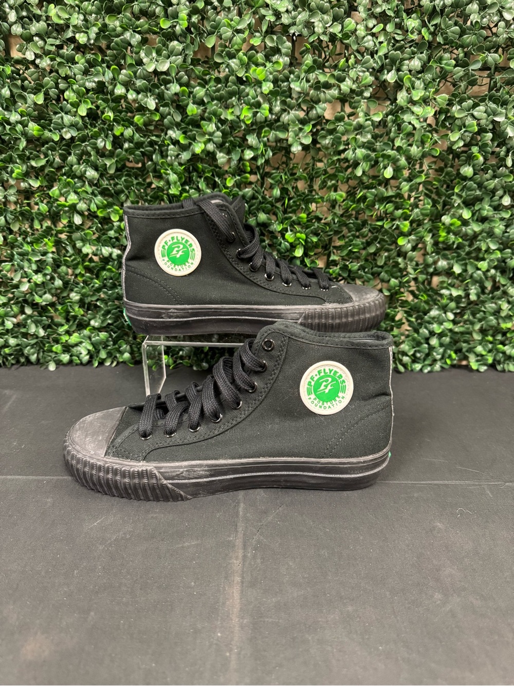 PF Flyers 1993 CENTER HIGH-TOP BLACK - Men’s 6.5/Women’s 8